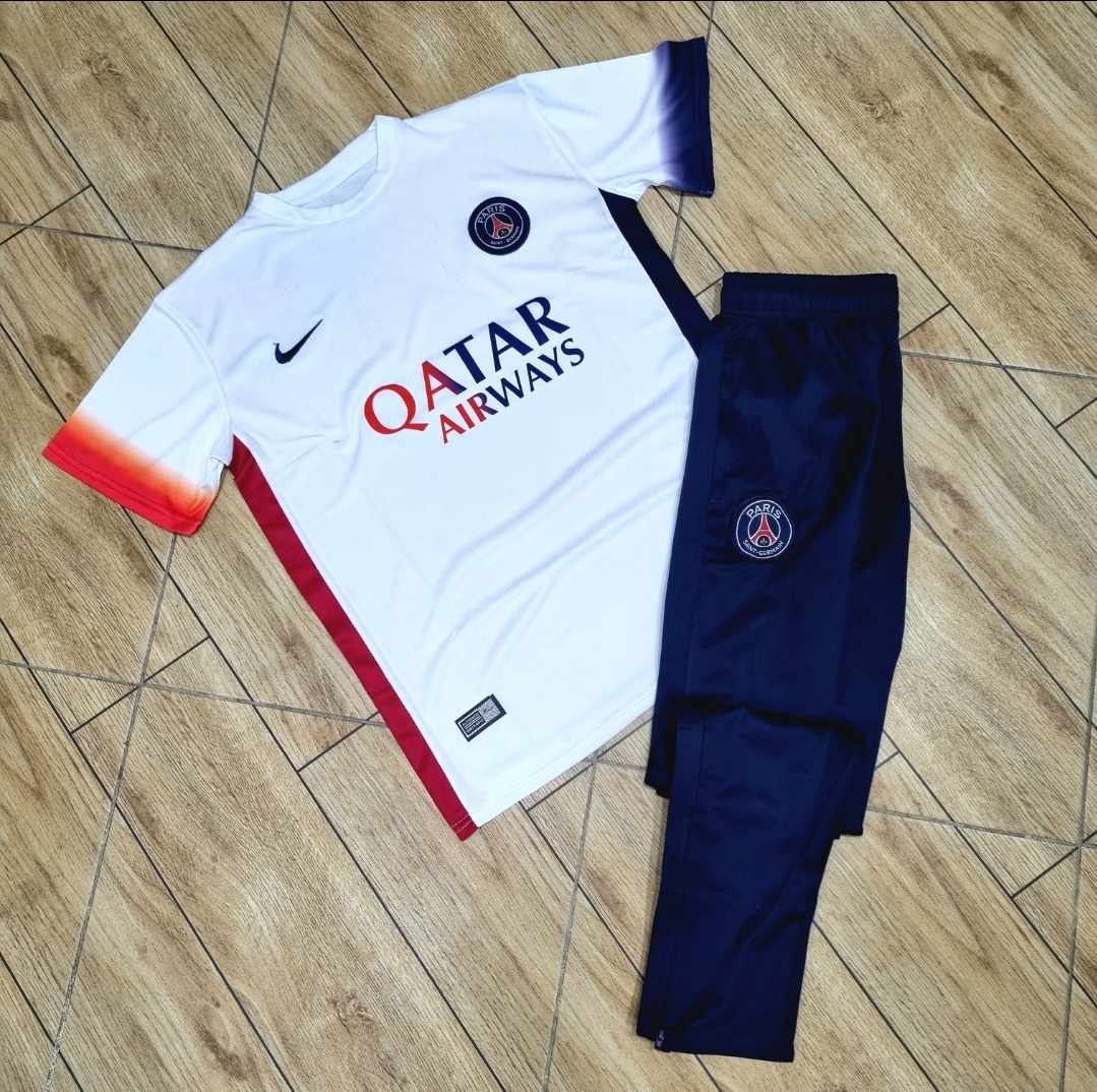 Ensembles Football Trico